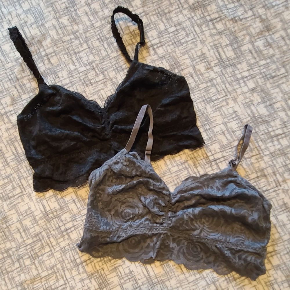 ❣️ Victoria Secret PINK Bralette x2 ❣️BOGO